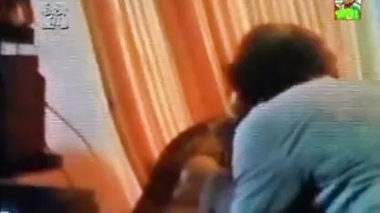 Besar yang indah wanita sangat terangsang bermain dengan xxx video penis besar mainan orang Asia amatir bosan