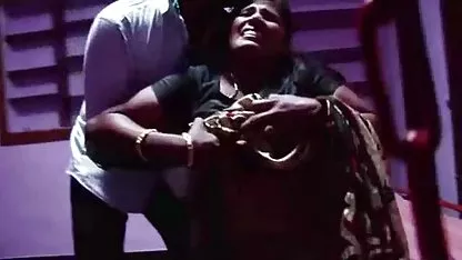 Lucu bokep barat peler besar sedikit transparan dengan diri sendiri dan orang lain peran