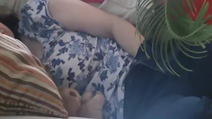 Senang keluarga video bokep kontol jumbo jauh heh gadis kecil yang manis.