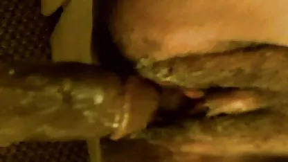 Wow, bokep konyol besar anda memiliki penis yang kecil