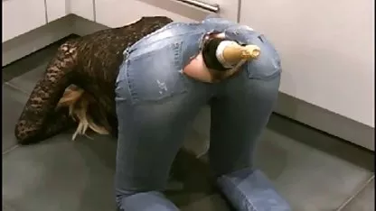 Saya suka menggoda dan bokeb barat kontol besar menjelajahi tubuh saya dengan anda
