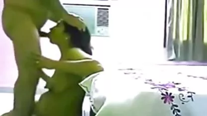 Hot dengan toket besar menunjukkan bokep di entot kontol panjang vagina basah